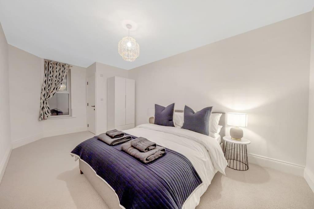 Trendy 2 Bedroom 2 Bathroom Apartment Minutes From Seafront In St Leonard'S Hastings St Leonards-on-Sea Dış mekan fotoğraf